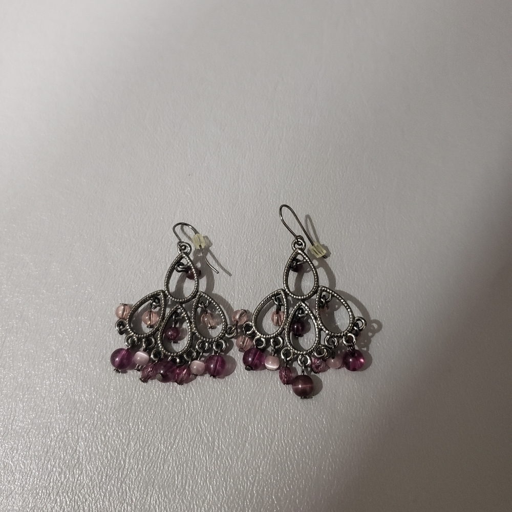 Purple bead dangling earrings